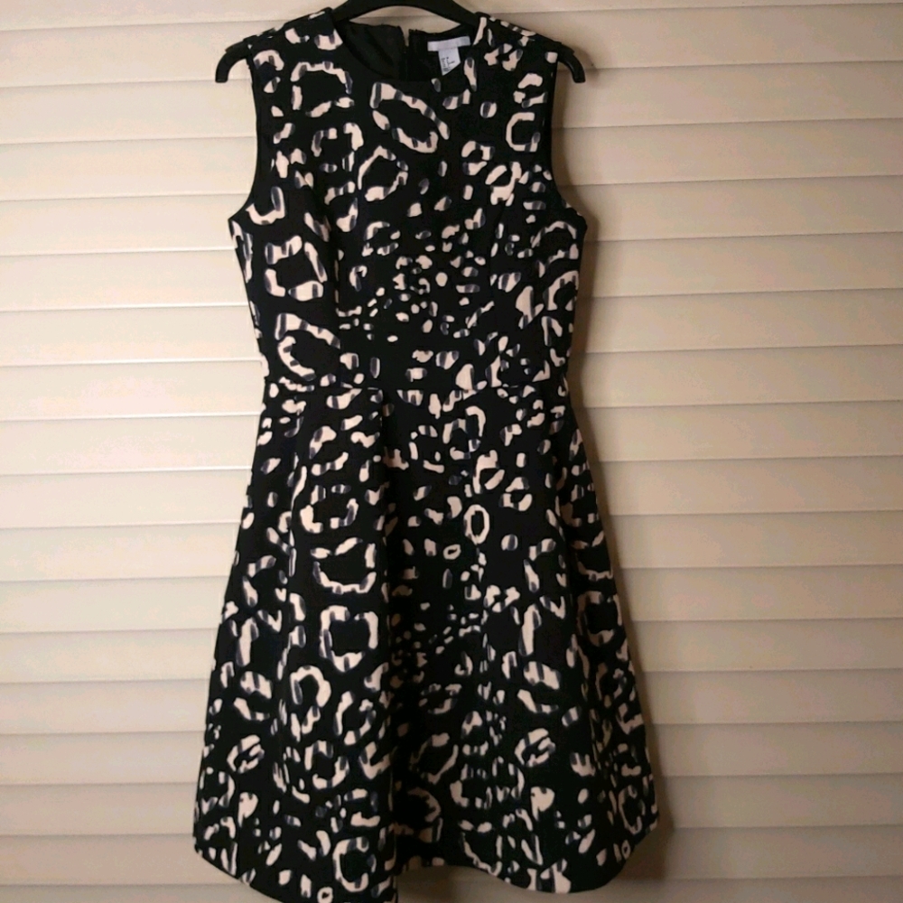 H&M dress - Picture 2 of 7